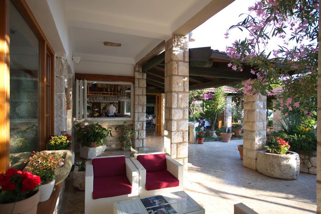 Hotel Villa Barbat Barbat na Rabu Экстерьер фото